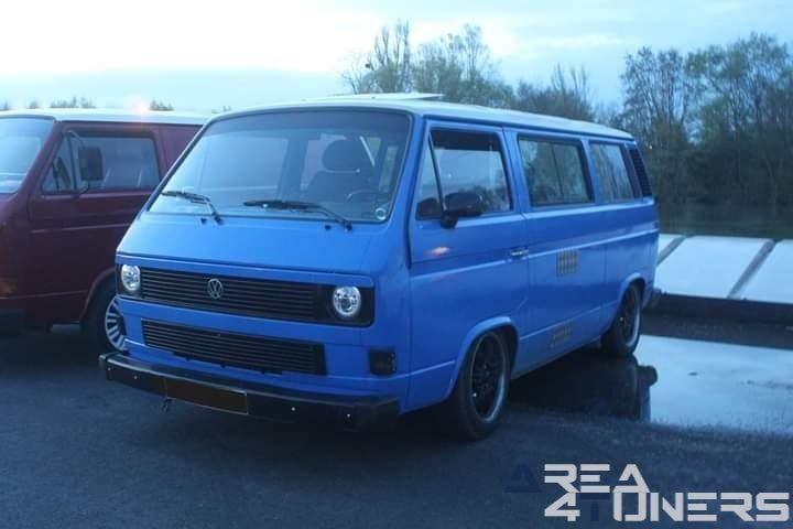 Auto Retro A Bray
Imagen del reportaje de la revista Tuning Area4tuners.es, de la concentración de coches Tuning del año 2024 en Sur Seine, Francia