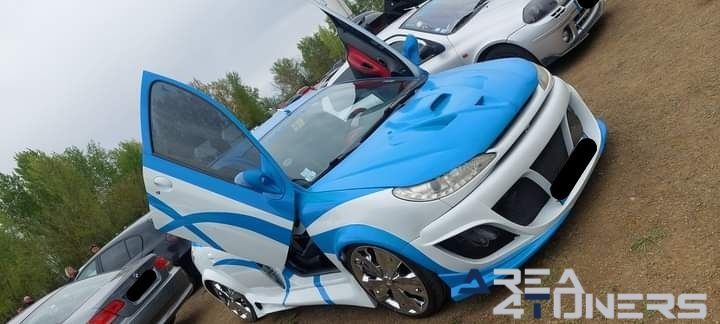 Saumur Motor Show 2k24
Imagen del reportaje de la revista Tuning Area4tuners.es, de la concentración de coches Tuning del año 2024 en Saumur, Francia