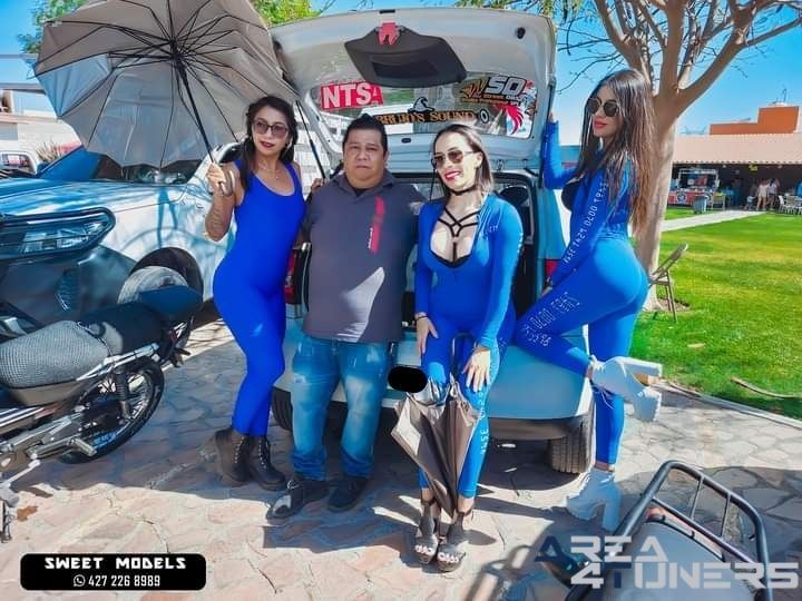 2º Aniversario La Clase Baja
Imagen del reportaje de la revista Tuning Area4tuners.es, de la concentración de coches Tuning del año 2024 en Salamanca, Guanajuato, México.