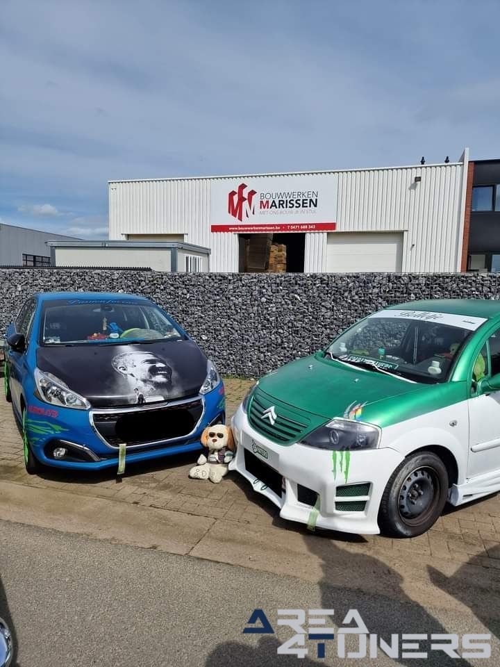 VZW Meeting Passion For Cars Easter 24
Imagen del reportaje de la revista Tuning Area4tuners.es, de la concentración de coches Tuning del año 2024 en Rijkevorsel, Bélgica