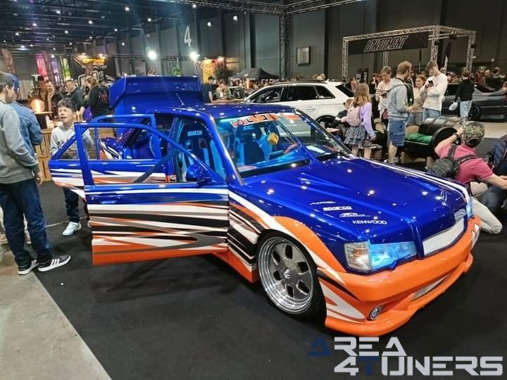 GR8 2024
Imagen del reportaje de la revista Tuning Area4tuners.es, de la concentración de coches Tuning del año 2024 en Cortrique, Bélgica