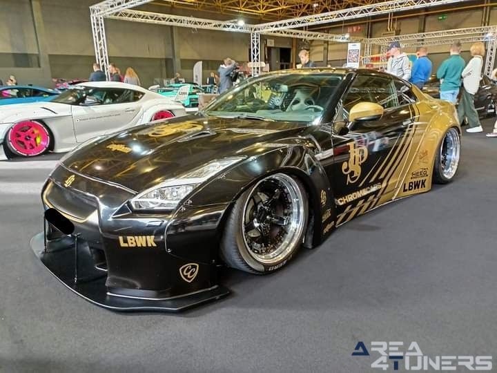 GR8 2024
Imagen del reportaje de la revista Tuning Area4tuners.es, de la concentración de coches Tuning del año 2024 en Cortrique, Bélgica