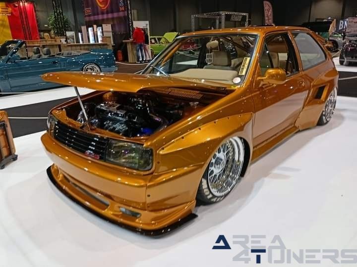 GR8 2024
Imagen del reportaje de la revista Tuning Area4tuners.es, de la concentración de coches Tuning del año 2024 en Cortrique, Bélgica