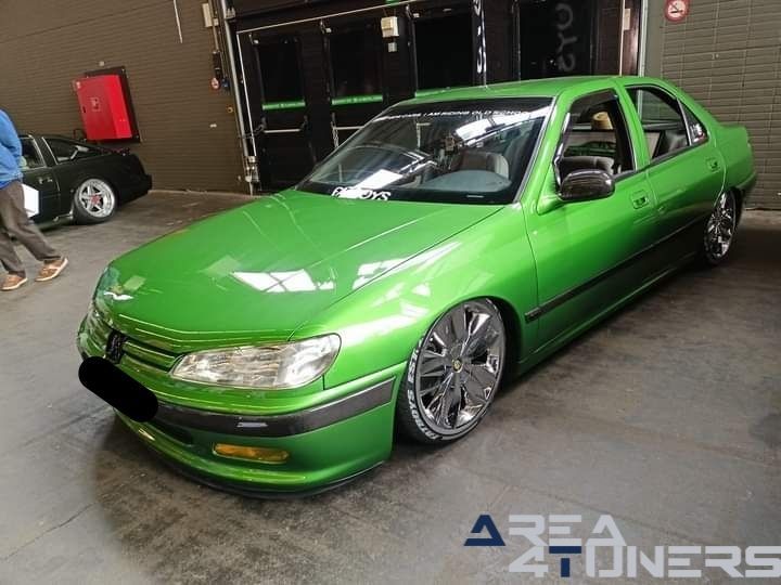 GR8 2024
Imagen del reportaje de la revista Tuning Area4tuners.es, de la concentración de coches Tuning del año 2024 en Cortrique, Bélgica