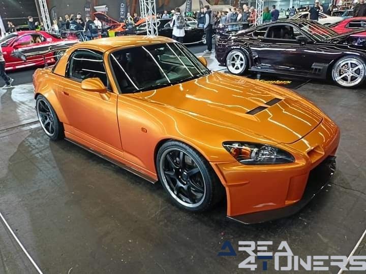 GR8 2024
Imagen del reportaje de la revista Tuning Area4tuners.es, de la concentración de coches Tuning del año 2024 en Cortrique, Bélgica