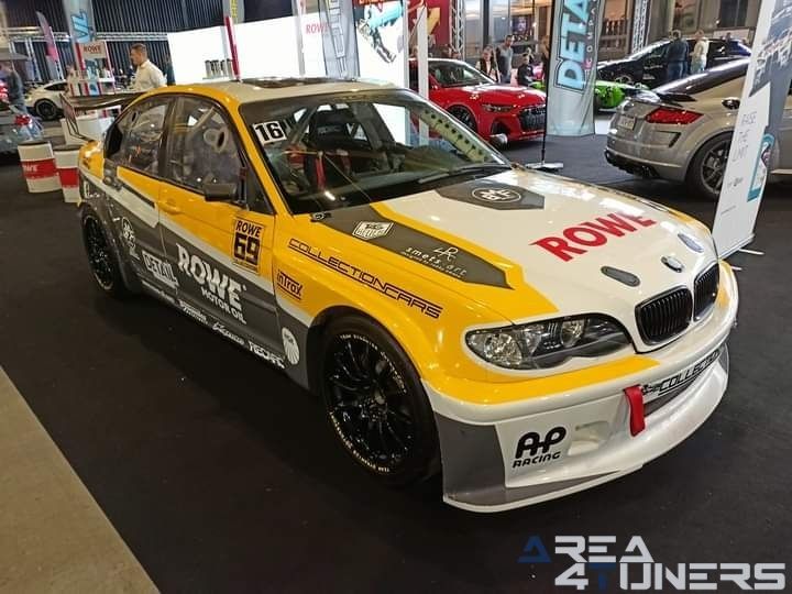 GR8 2024
Imagen del reportaje de la revista Tuning Area4tuners.es, de la concentración de coches Tuning del año 2024 en Cortrique, Bélgica