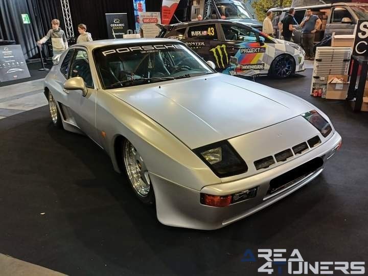 GR8 2024
Imagen del reportaje de la revista Tuning Area4tuners.es, de la concentración de coches Tuning del año 2024 en Cortrique, Bélgica