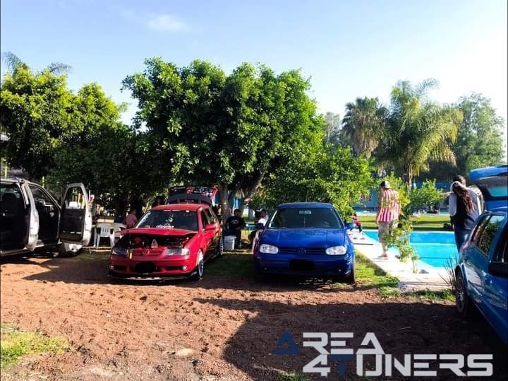 Convivencia Y Reclutamiento Club Morris
Imagen del reportaje de la revista Tuning Area4tuners.es, de la concentración de coches Tuning del año 2024 en Mogotes, México