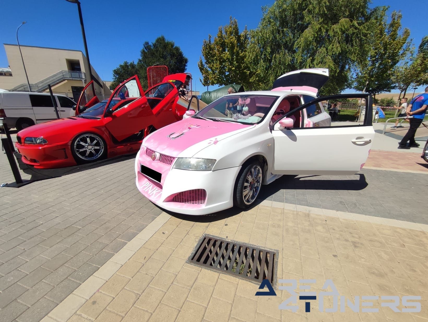 1a Concentración Tuning Layón Car Audio
Imagen del reportaje de la revista Tuning Area4tuners.es, de la concentración de coches Tuning del año 2024 en Yuncler, Toledo, España.