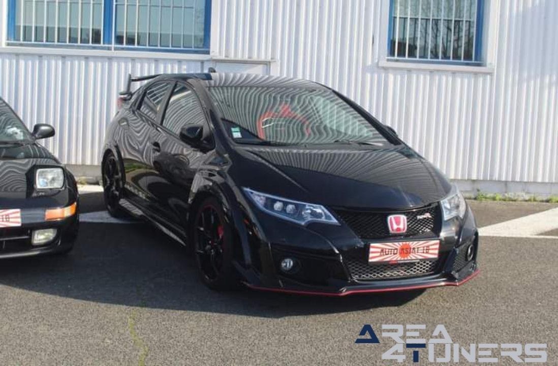 Rasso Auto Asiat 18 2024
Imagen del reportaje de la revista Tuning Area4tuners.es, de la concentración de coches Tuning del año 2022 en Bourges, Francia