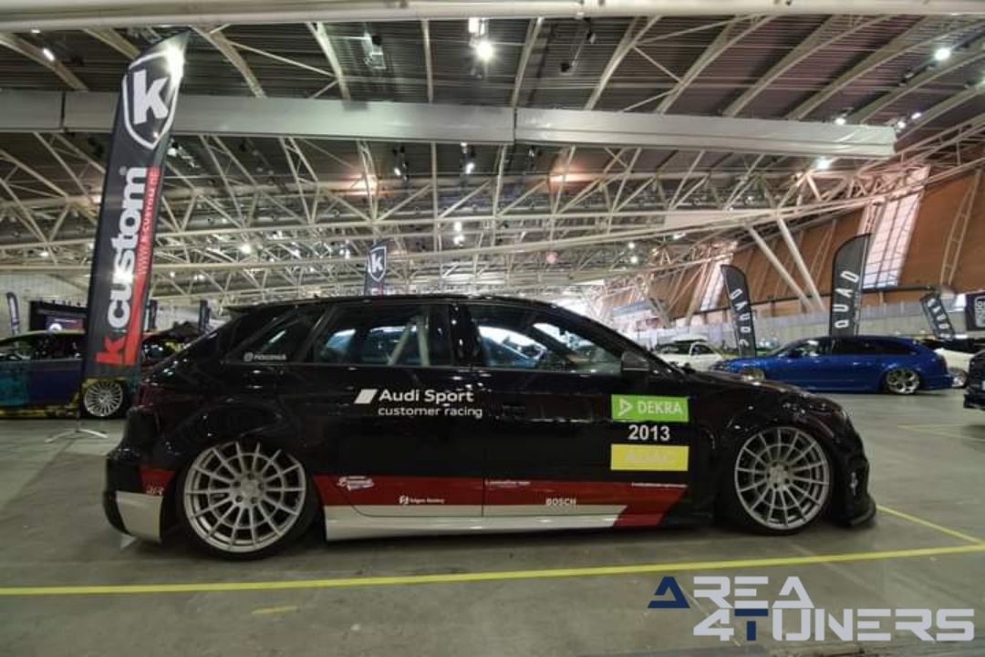 Expo Tuning Torino 2024.
Imagen del reportaje de la revista Tuning Area4tuners.es, de la concentración de coches Tuning del año 2024 en Turín, Italia