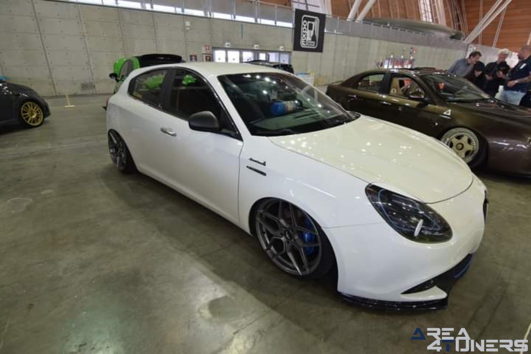 Expo Tuning Torino 2024
Imagen del reportaje de la revista Tuning Area4tuners.es, de la concentración de coches Tuning del año 2024 en Turín, Italia