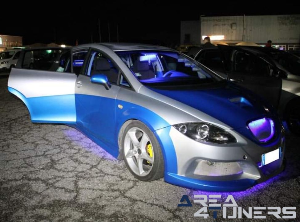 Ritrovo Food Garage Happy Birthday
Imagen del reportaje de la revista Tuning Area4tuners.es, de la concentración de coches Tuning del año 2024 en Serravalle, Italia