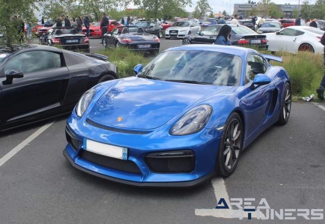 Rasso Passion 45
Imagen del reportaje de la revista Tuning Area4tuners.es, de la concentración de coches Tuning del año 2024 en Fleury Les Aubrais, Francia