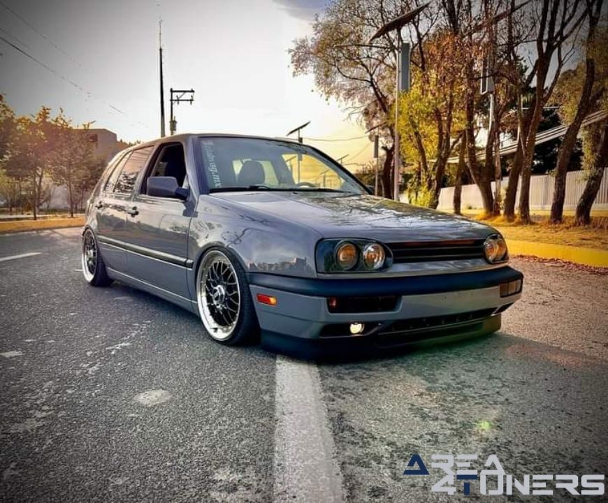 Rasso Passion 45
Imagen del reportaje de la revista Tuning Area4tuners.es, de la concentración de coches Tuning del año 2024 en Fleury Les Aubrais, Francia