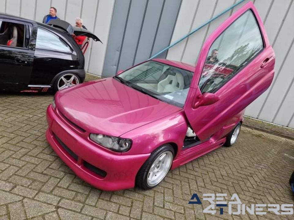 Season Kickoff 2k24
Imagen del reportaje de la revista Tuning Area4tuners.es, de la concentración de coches Tuning del año 2024 en Uden, Holanda