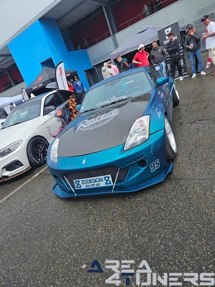 Nogaro Motor Show 2024
Imagen del reportaje de la revista Tuning Area4tuners.es, de la concentración de coches Tuning del año 2024 en Nogaro, Francia