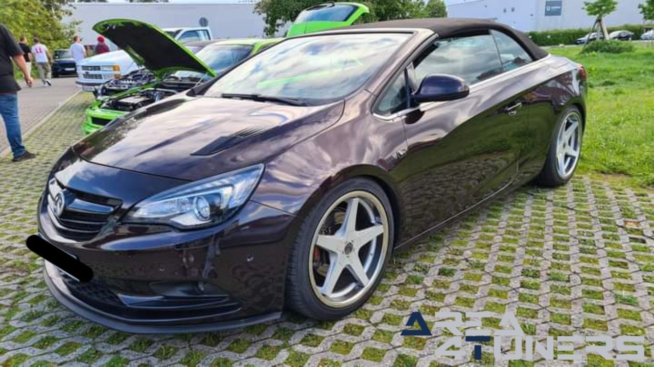 Meeting Alzenau
Imagen del reportaje de la revista Tuning Area4tuners.es, de la concentración de coches Tuning del año 2024 en Alzenau, Alemania