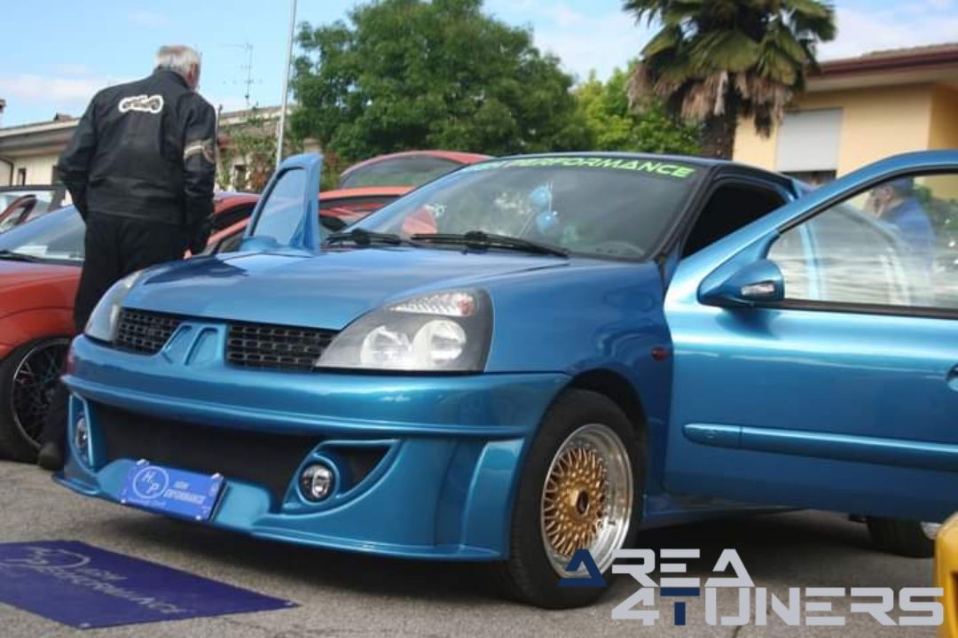 Motori Nel Cuore
Imagen del reportaje de la revista Tuning Area4tuners.es, de la concentración de coches Tuning del año 2024 en Granze, Italia