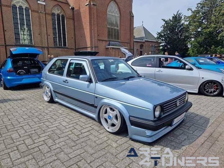 Carshow At Lentefeesten 2024
Imagen del reportaje de la revista Tuning Area4tuners.es, de la concentración de coches Tuning del año 2024 en Hoogerheide, Holanda
