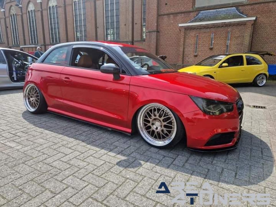 Carshow At Lentefeesten 2024
Imagen del reportaje de la revista Tuning Area4tuners.es, de la concentración de coches Tuning del año 2024 en Hoogerheide, Holanda