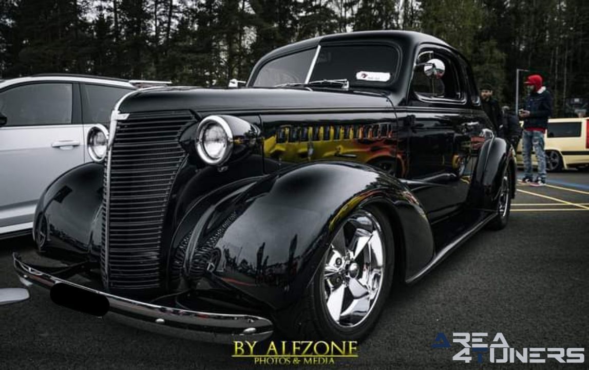 RFR Träffen 2024
Imagen del reportaje de la revista Tuning Area4tuners.es, de la concentración de coches Tuning del año 2024 en Vase, Suecia