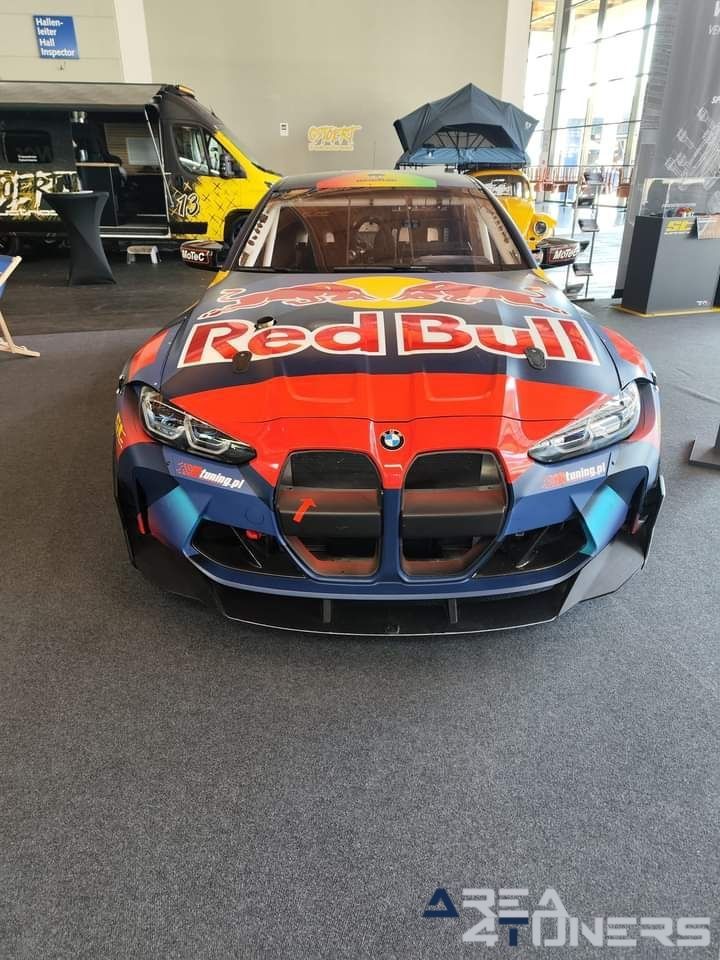 Tuning World Bodensee 2024
Imagen del reportaje de la revista Tuning Area4tuners.es, de la concentración de coches Tuning del año 2024 en Friedrichshafen, Alemania