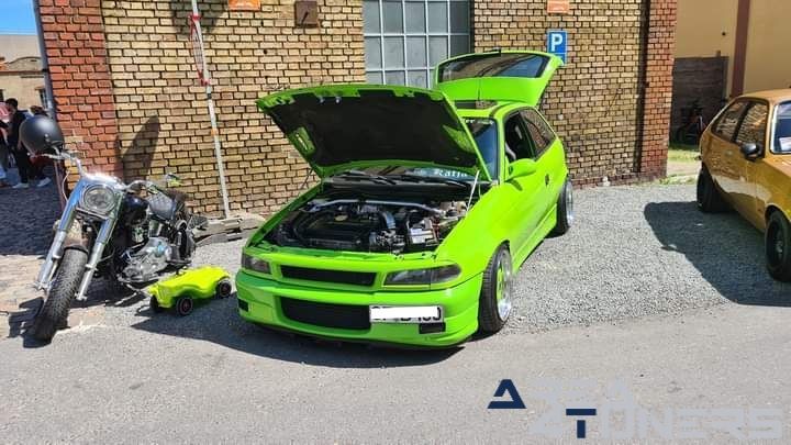 Meeting Tuning And Classic
Imagen del reportaje de la revista Tuning Area4tuners.es, de la concentración de coches Tuning del año 2024 en Espire, Alemania