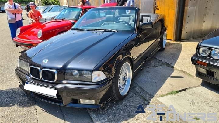 Meeting Tuning And Classic
Imagen del reportaje de la revista Tuning Area4tuners.es, de la concentración de coches Tuning del año 2024 en Espire, Alemania