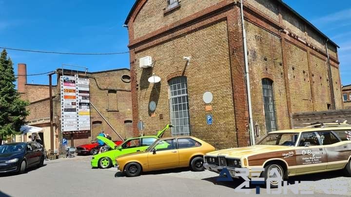 Meeting Tuning And Classic
Imagen del reportaje de la revista Tuning Area4tuners.es, de la concentración de coches Tuning del año 2024 en Espire, Alemania