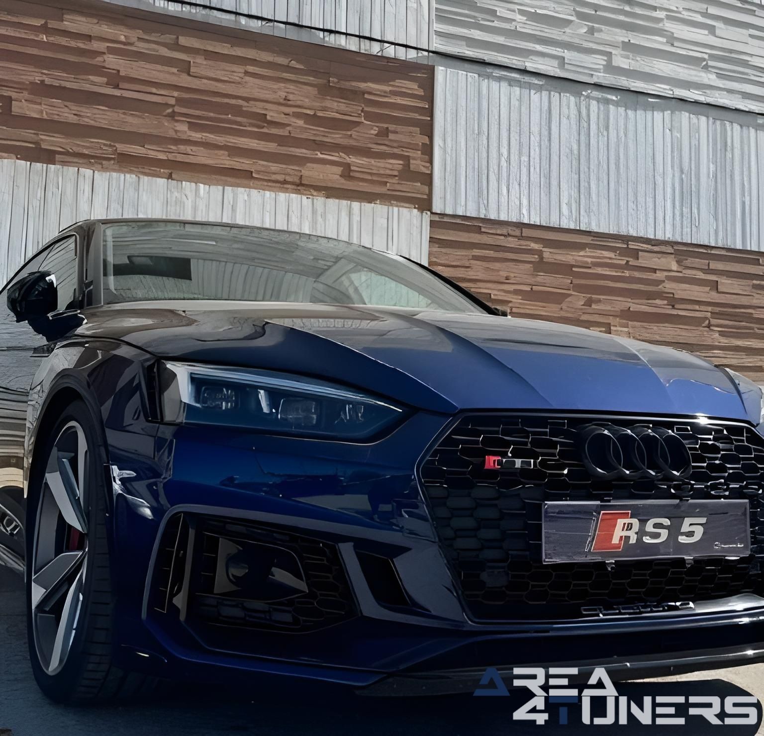 2º Cars Event Baza
Imagen del reportaje de la revista Tuning Area4tuners.es, de la concentración de coches Tuning del año 2024 en Baza, Granada, España