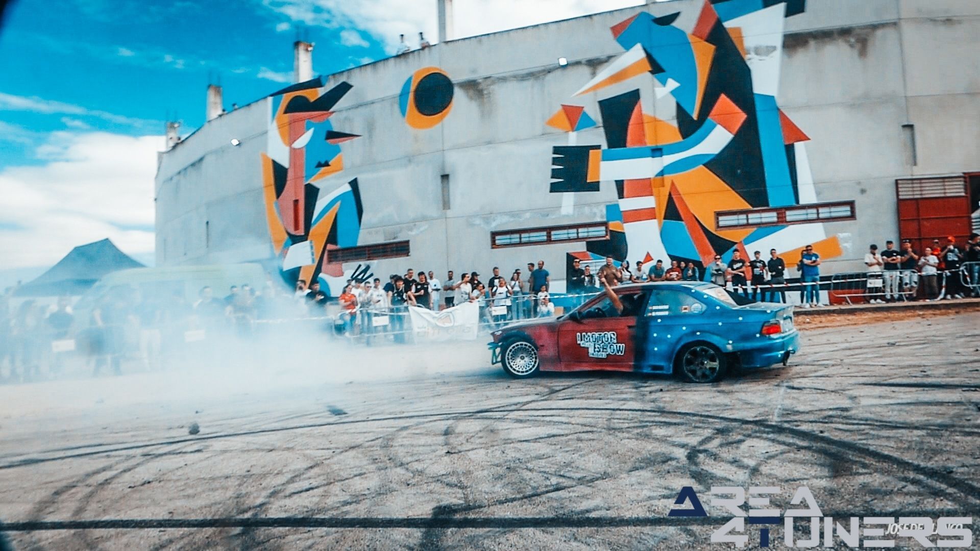 1er Motorshow Casar De Cáceres
Imagen del reportaje de la revista Tuning Area4tuners.es, de la concentración de coches Tuning del año 2024 en Casar De Cáceres, Cáceres, España