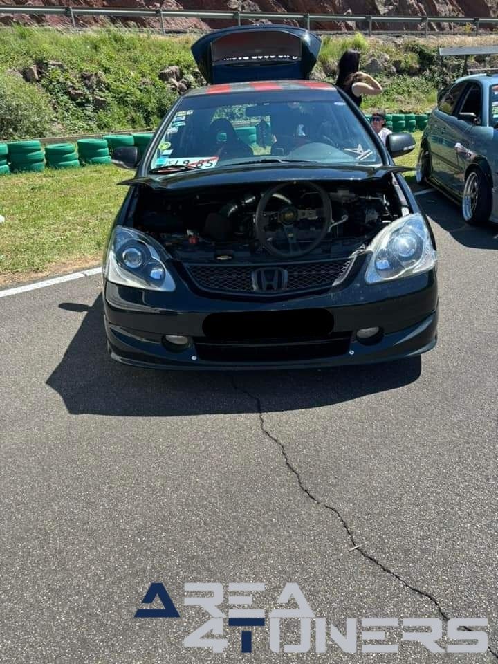 1st Meet Cars And Show Karting El Plá
Imagen del reportaje de la revista Tuning Area4tuners.es, de la concentración de coches Tuning del año 2024 en El Plá De Sant Tirs, Lérida, España