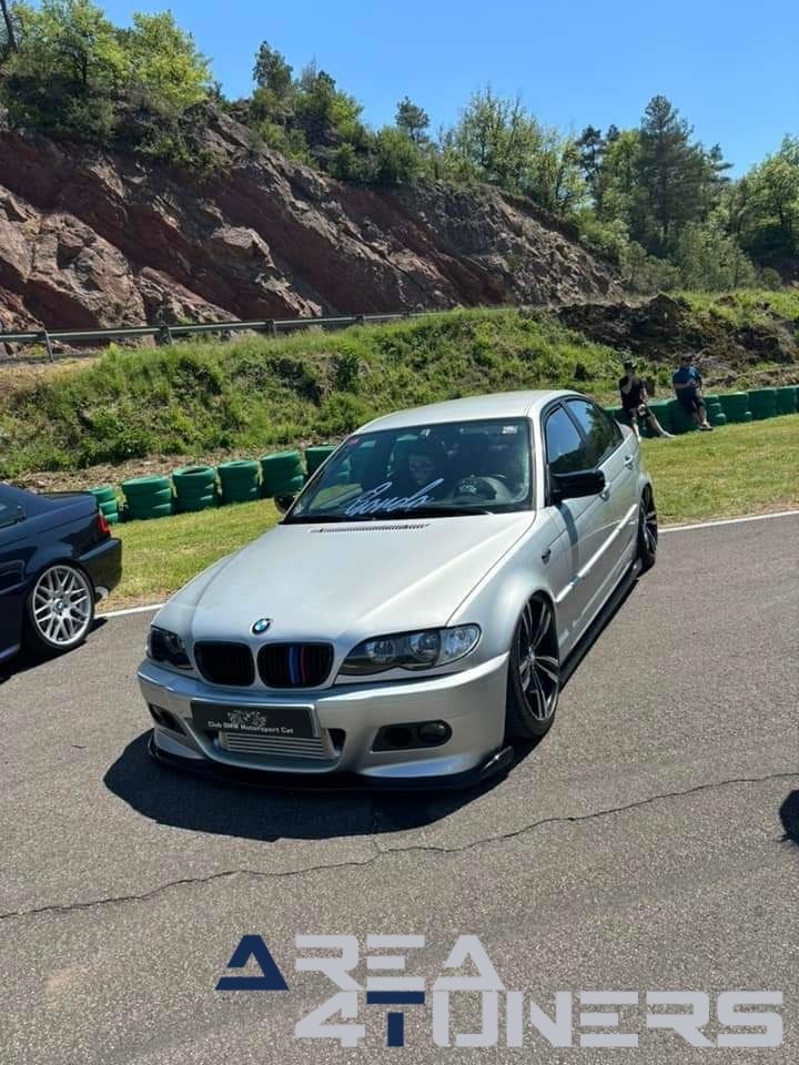 1st Meet Cars And Show Karting El Plá
Imagen del reportaje de la revista Tuning Area4tuners.es, de la concentración de coches Tuning del año 2024 en El Plá De Sant Tirs, Lérida, España