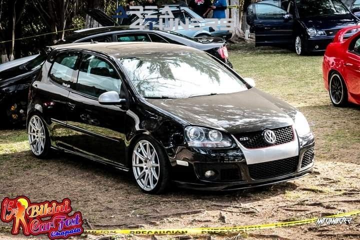 Bikini Car Fest
Imagen del reportaje de la revista Tuning Area4tuners.es, de la concentración de coches Tuning del año 2024 en Chapala, Jalisco, México