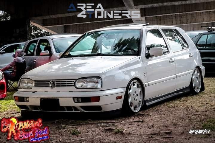 Bikini Car Fest
Imagen del reportaje de la revista Tuning Area4tuners.es, de la concentración de coches Tuning del año 2024 en Chapala, Jalisco, México