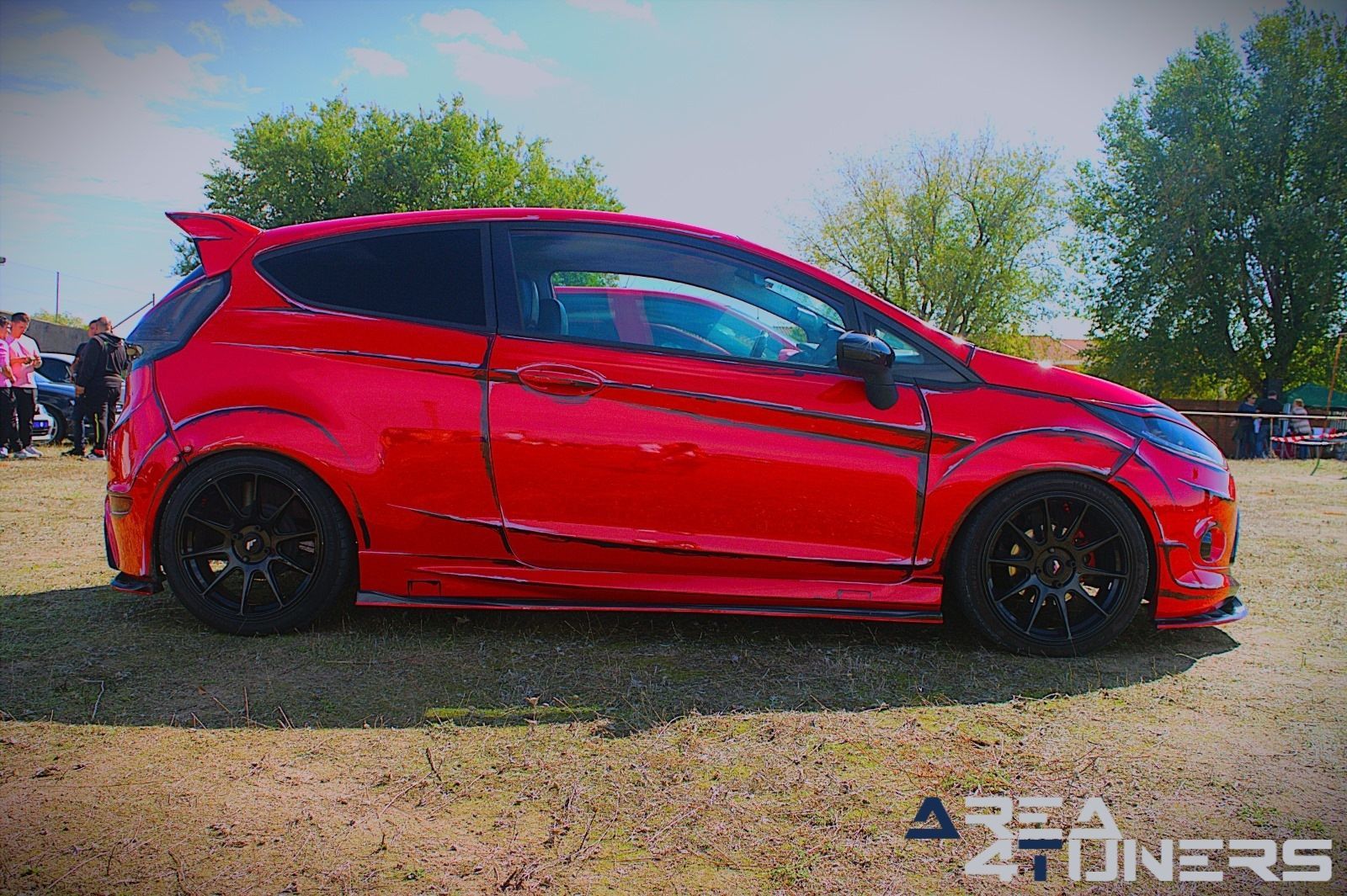 3a Kdd Diabolic's Sound
Imagen del reportaje de la revista Tuning Area4tuners.es, de la concentración de coches Tuning del año 2024 en Puente Del Arzobispo, Toledo, España.