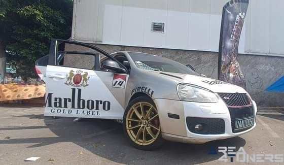 KDD Kike Fest
Imagen del reportaje de la revista Tuning Area4tuners.es, de la concentración de coches Tuning del año 2024 en México D.F.