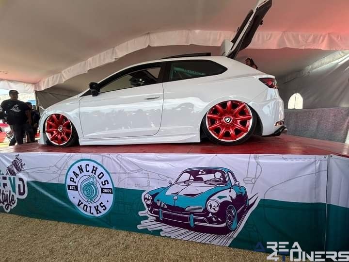 FriendStyle 2024
Imagen del reportaje de la revista Tuning Area4tuners.es, de la concentración de coches Tuning del año 2024 en San Francisco Tlalcilcalpan, México