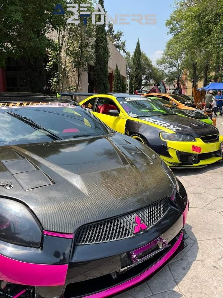 Cosplay
Imagen del reportaje de la revista Tuning Area4tuners.es, de la concentración de coches Tuning del año 2024 en Iztacalco, México