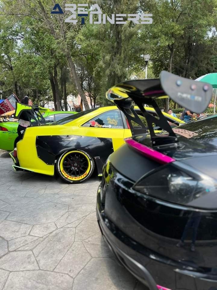 Cosplay
Imagen del reportaje de la revista Tuning Area4tuners.es, de la concentración de coches Tuning del año 2024 en Iztacalco, México