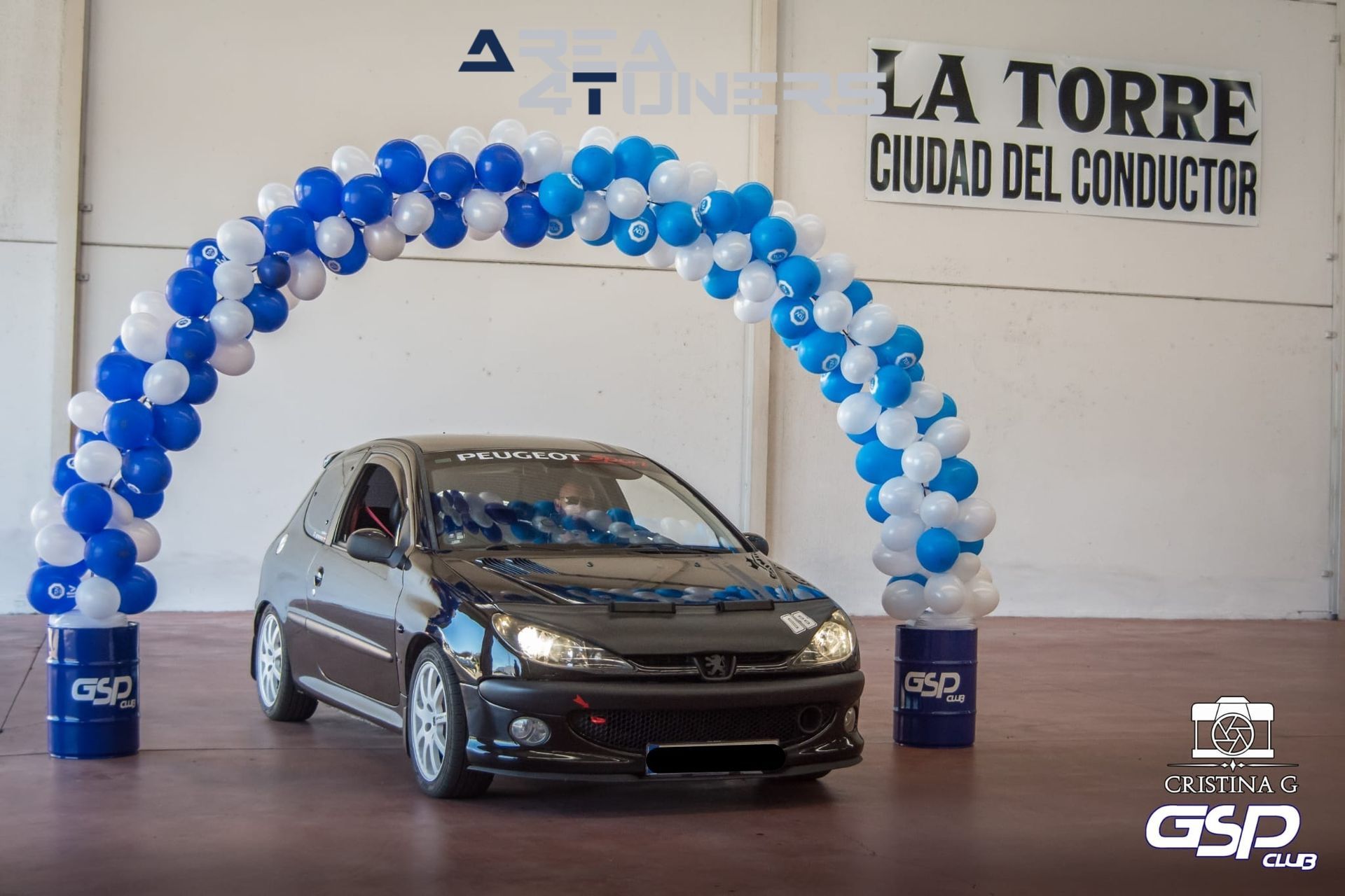 3a Concentración Del Motor Benéfica GSP
Imagen del reportaje de la revista Tuning Area4tuners.es, de la concentración de coches Tuning del año 2024 en Parla, Madrid, España