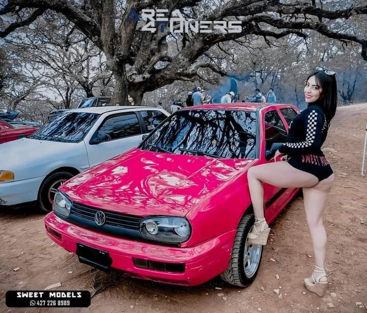 Criminal Car Show
Imagen del reportaje de la revista Tuning Area4tuners.es, de la concentración de coches Tuning del año 2024 en Querétaro, México
