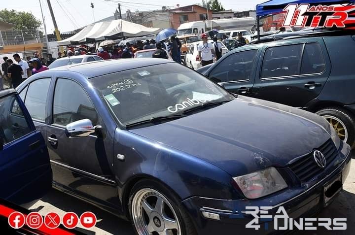 Aniversario Team Victoria
Imagen del reportaje de la revista Tuning Area4tuners.es, de la concentración de coches Tuning del año 2024 en Tepeaca, Puebla, México