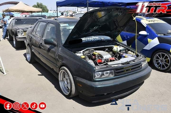 Aniversario Team Victoria
Imagen del reportaje de la revista Tuning Area4tuners.es, de la concentración de coches Tuning del año 2024 en Tepeaca, Puebla, México