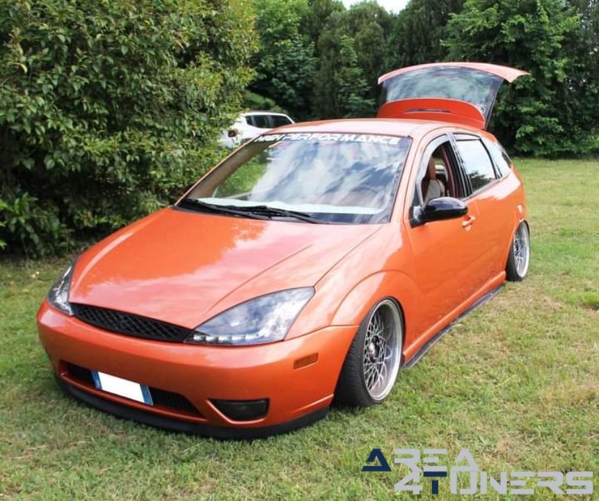 Inaugurazione Moto Club Cascomatto
Imagen del reportaje de la revista Tuning Area4tuners.es, de la concentración de coches Tuning del año 2024 en Ferrara, Italia