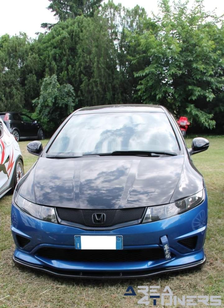 Inaugurazione Moto Club Cascomatto
Imagen del reportaje de la revista Tuning Area4tuners.es, de la concentración de coches Tuning del año 2024 en Ferrara, Italia