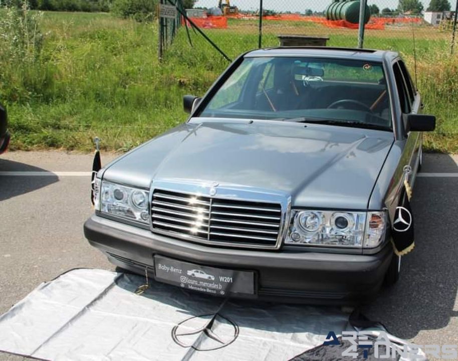 Raduno Minerbio & Motori
Imagen del reportaje de la revista Tuning Area4tuners.es, de la concentración de coches Tuning del año 2024 en Minerbio, Italia