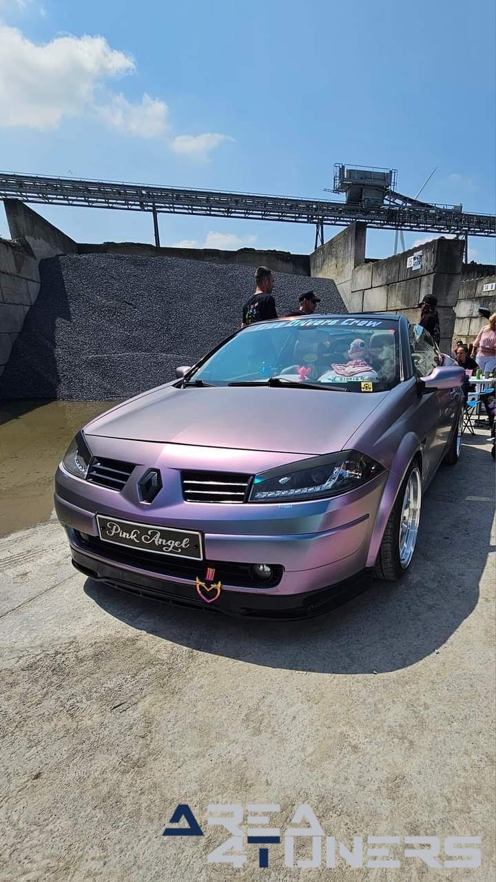 Customville 2024
Imagen del reportaje de la revista Tuning Area4tuners.es, de la concentración de coches Tuning del año 2024 en Wagerem, Bélgica