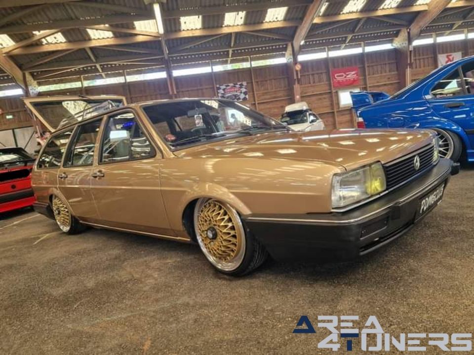 The Show
Imagen del reportaje de la revista Tuning Area4tuners.es, de la concentración de coches Tuning del año 2024 en Magny Cours, Francia